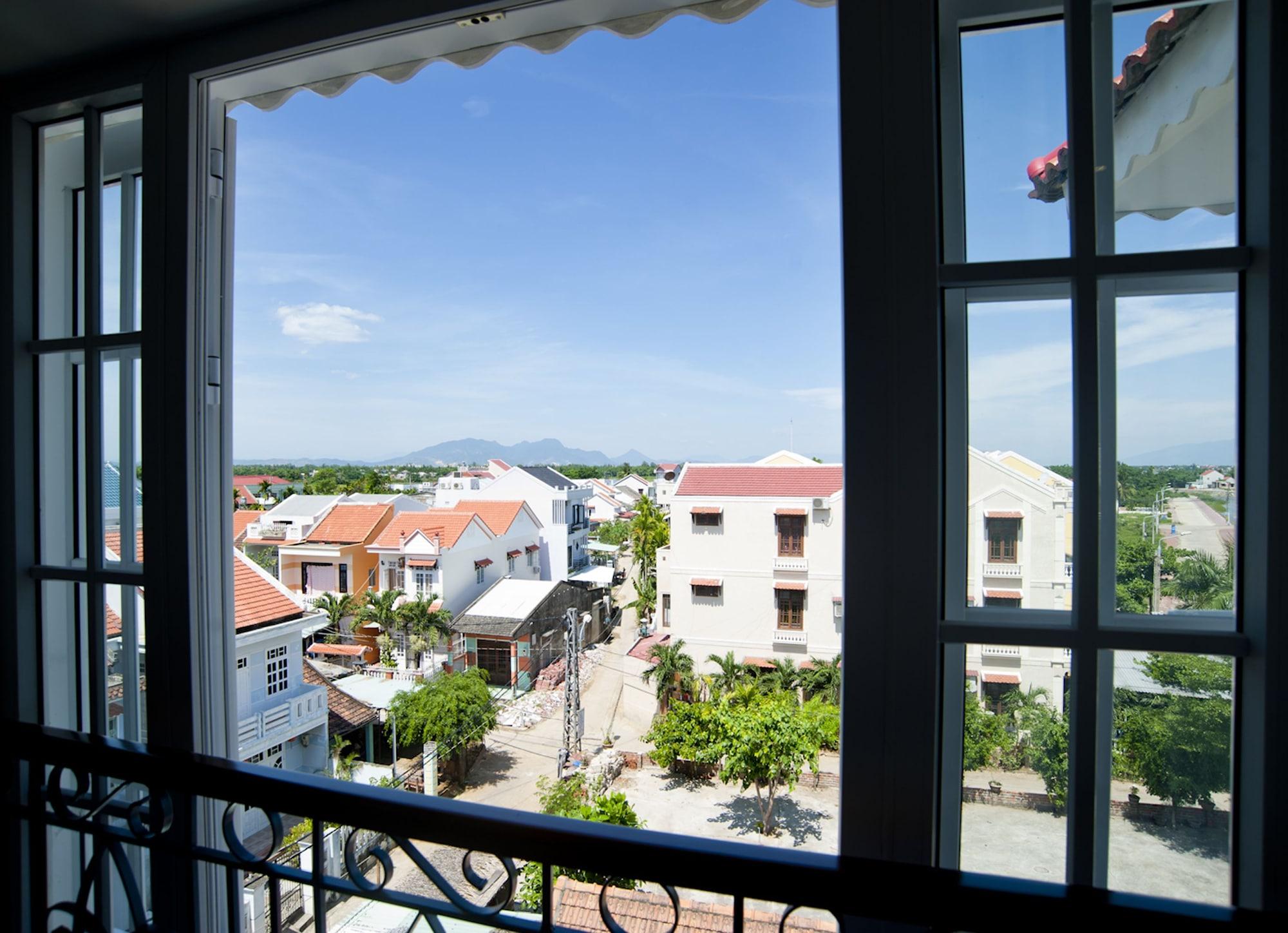 Lantana Boutique Hoi An Hotel Exterior photo