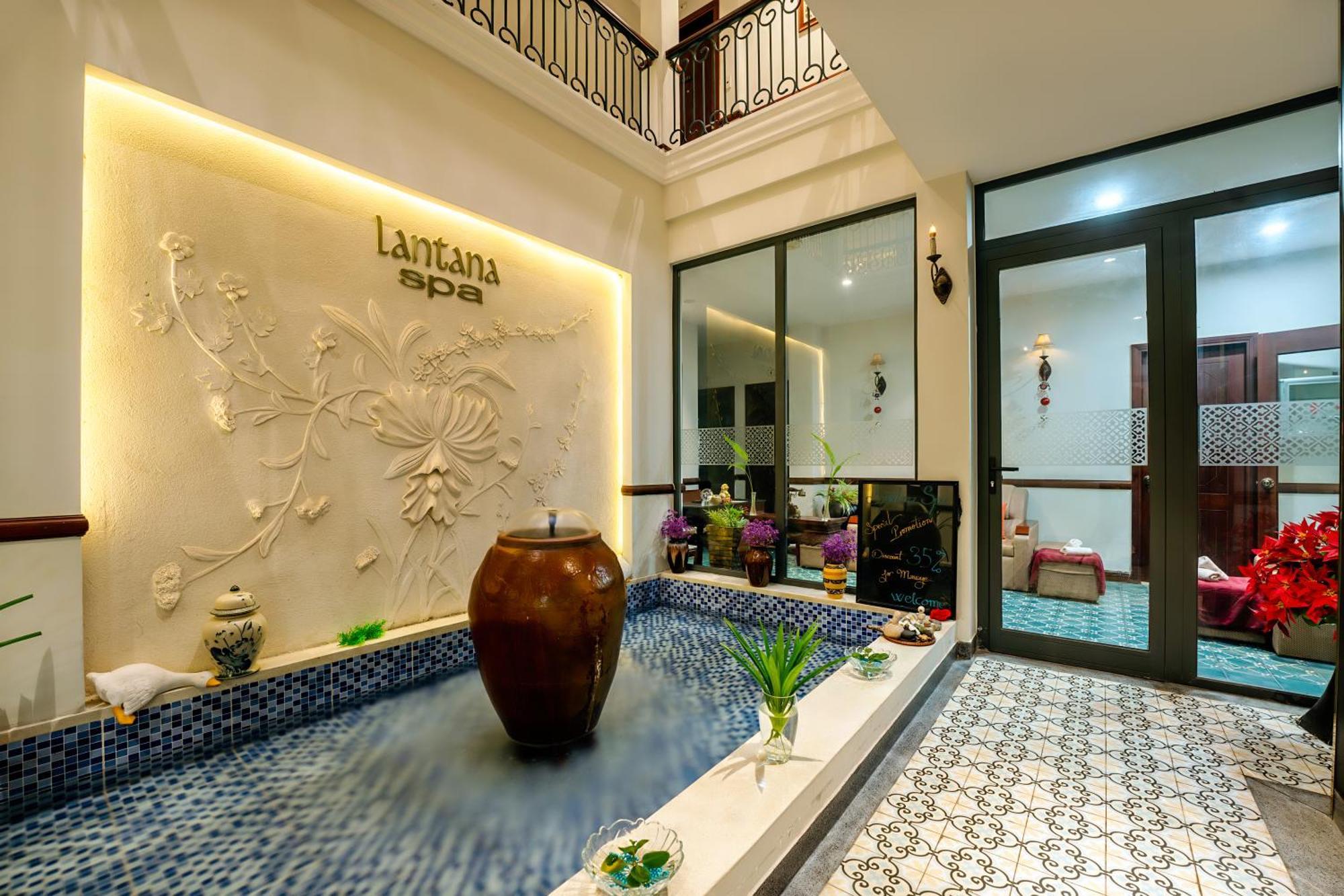 Lantana Boutique Hoi An Hotel Exterior photo