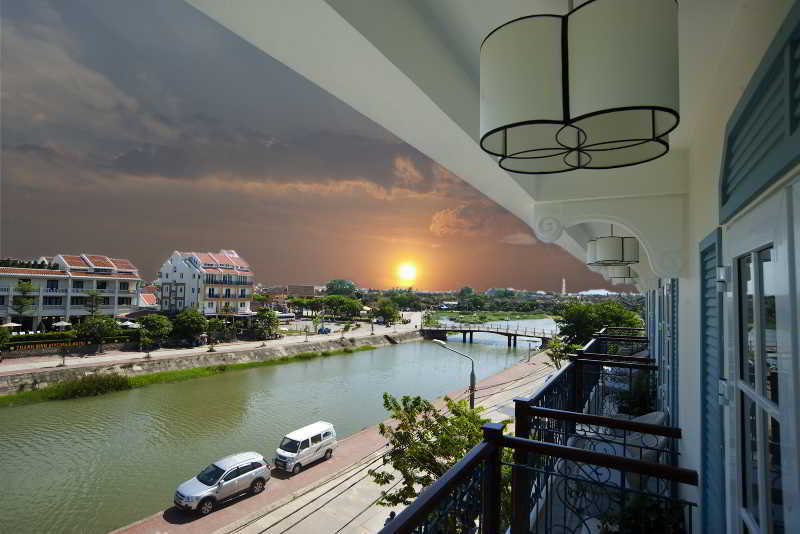 Lantana Boutique Hoi An Hotel Exterior photo